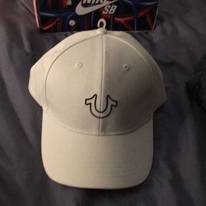 Authentic TRUE RELIGION SnapBack